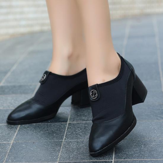Jeen Siyah Cilt Topuklu Ayakkabı